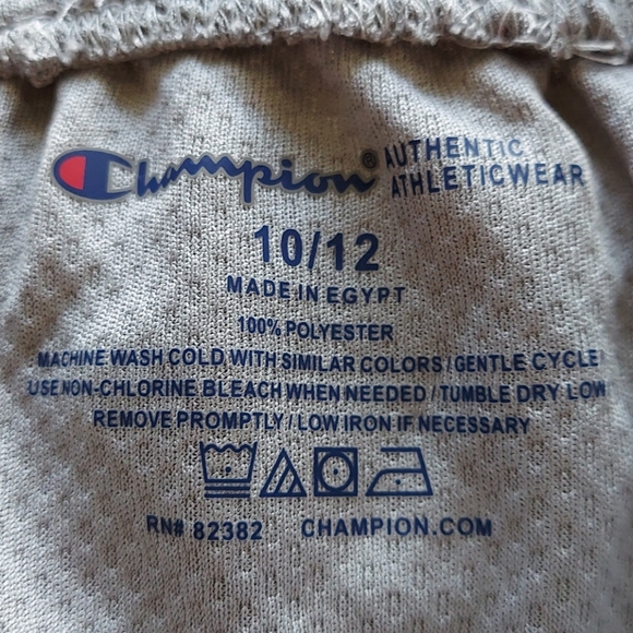 Shorts - Picture 4 of 4